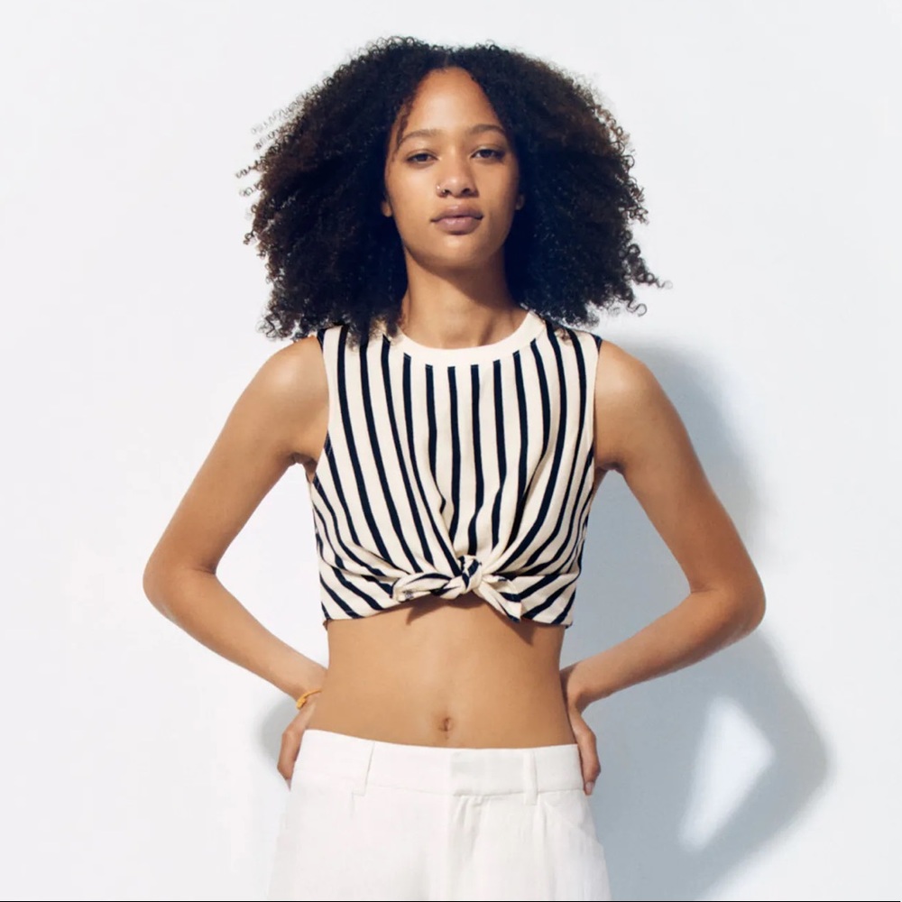 NWT Zara Knotted Crop Top